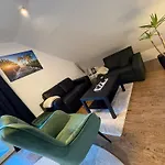 R&s-homes-reihenendhaus Modern & Zentral *