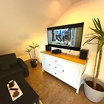 Appartamento R&s-homes-reihenendhaus Modern & Zentral