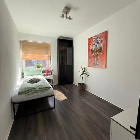 Appartamento R&s-homes-reihenendhaus Modern & Zentral *