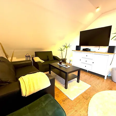 R&s-homes-reihenendhaus Modern & Zentral Appartamento Braunschweig